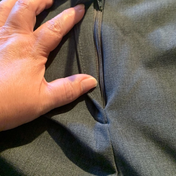 NWT Sag Harbor Women’s Gray Dress Pants Size 12 P - Picture 9 of 11